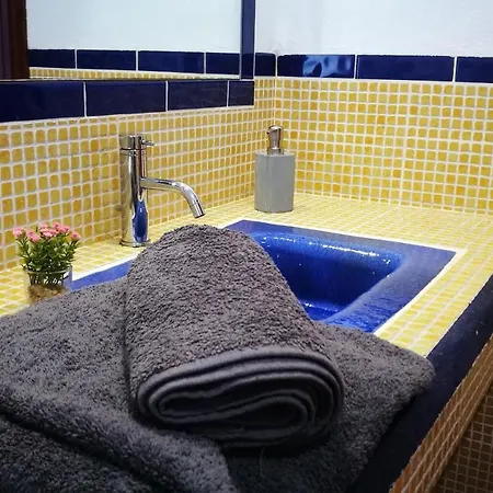 La Vie Est Belle, By Comfortable Luxury Corralejo